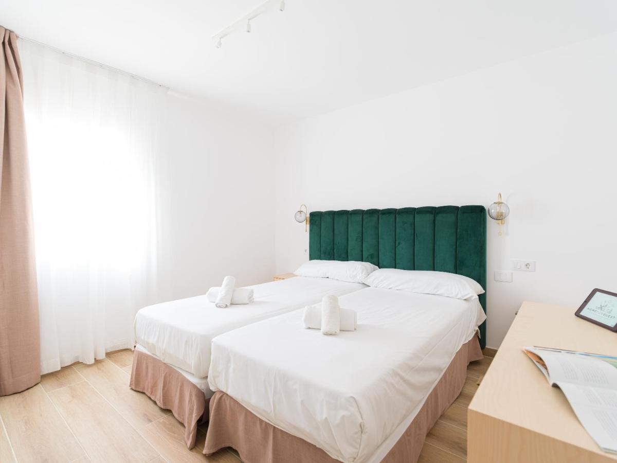 Homeforguest Moderno Apartamento Con Piscina En Corralejo Exterior foto