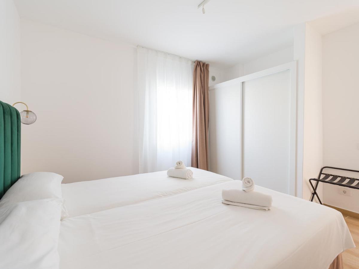 Homeforguest Moderno Apartamento Con Piscina En Corralejo Exterior foto